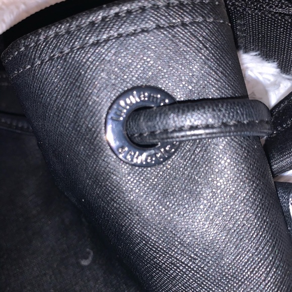 COPY - LULULEMON BLACK ATHLETICA BUCKET HANDBAG/CROSSBODY - Picture 11 of 15